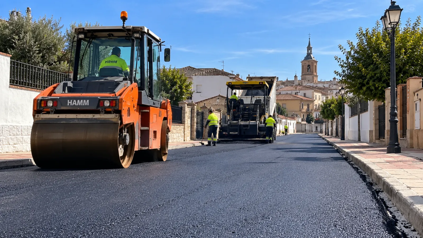 Obras de asfaltado y mejora de vías públicas en Palomeque, Toledo